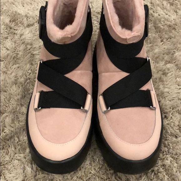 UGG Classic Boom Buckle Suede Leather Boot NWT - Picture 3 of 11